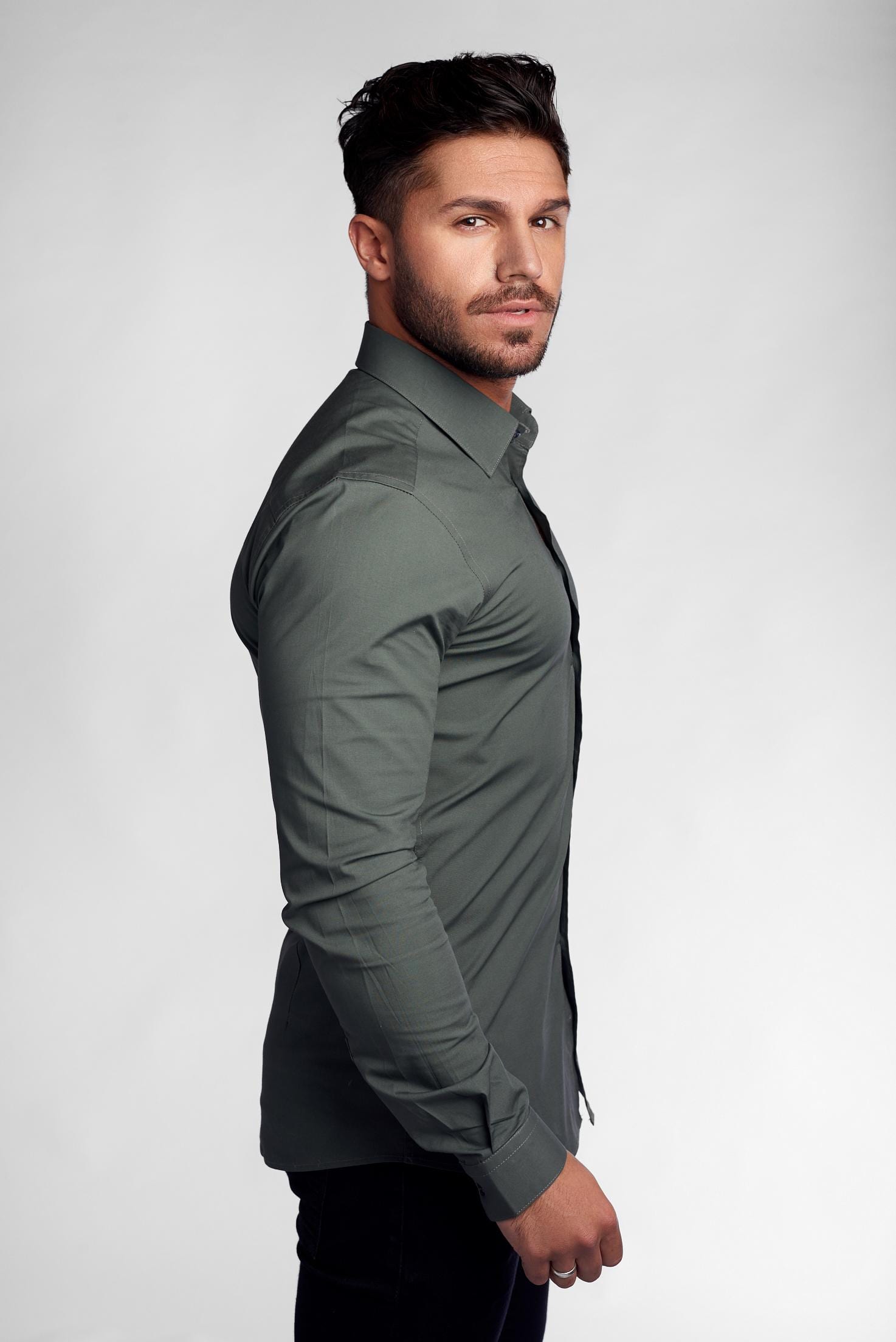 How To Tailor a Shirt - Make a Shirt Smaller | Tapered Menswear How To Tailor a Shirt - Make a Shirt Smaller | Tapered Menswear