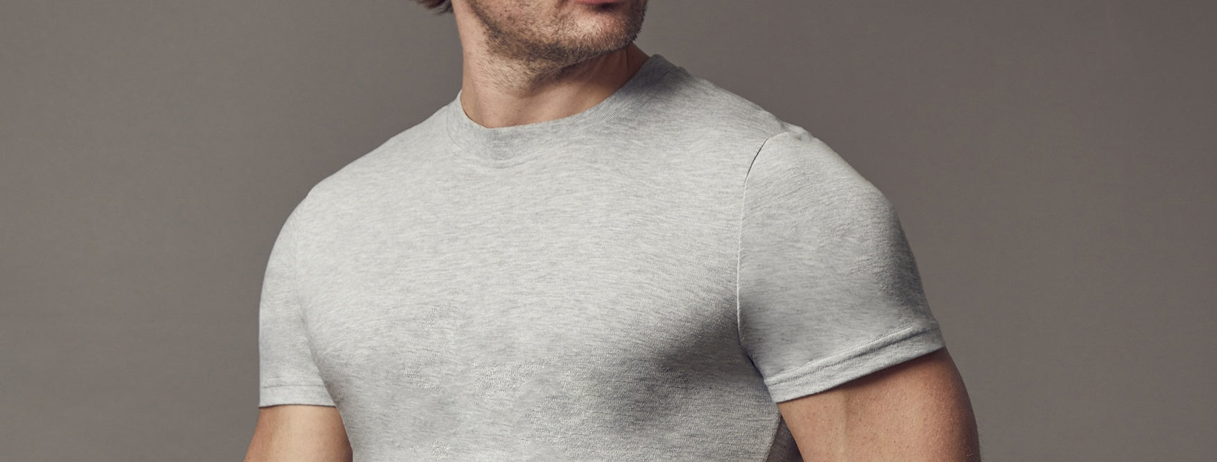 What To Wear With a Grey T Shirt Tapered Menswear