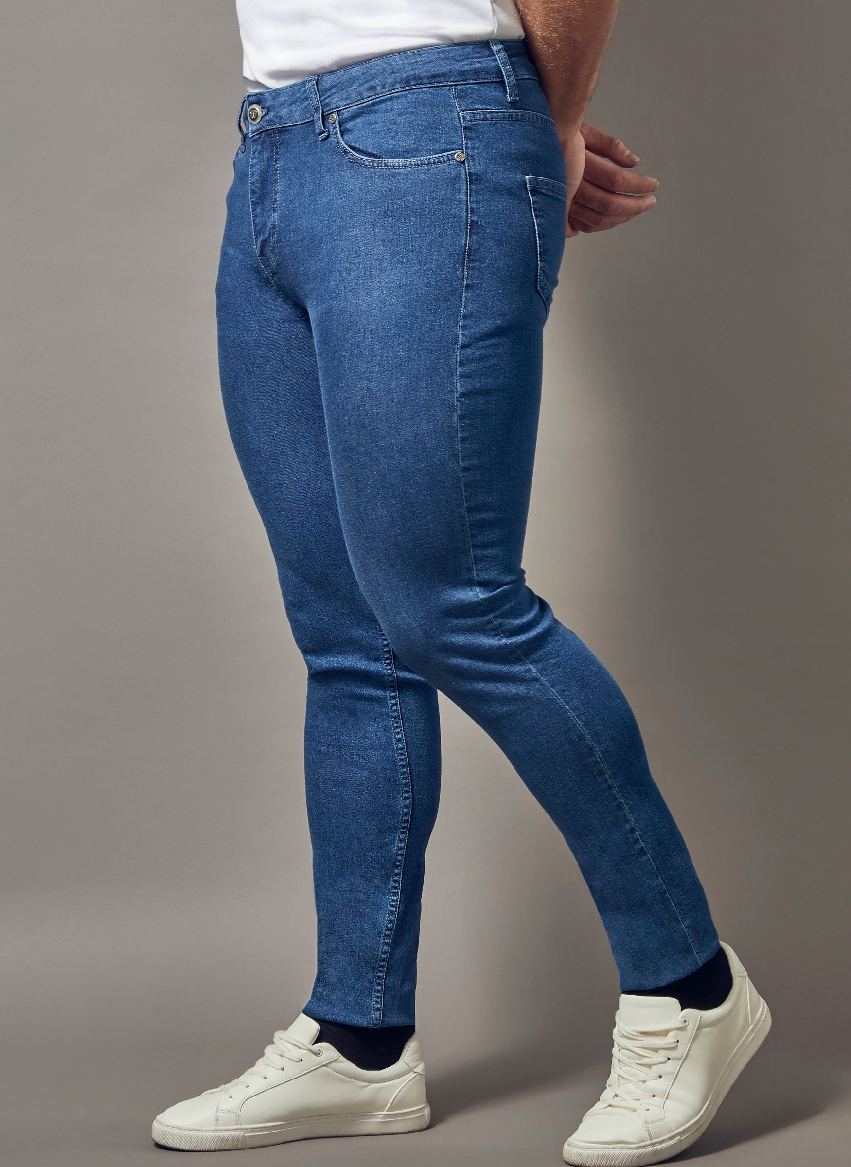New Manual #017 TAPERED JEANS ONE-WASHED-