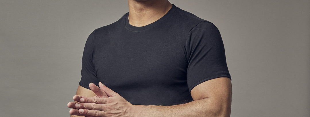What To Wear With a Black T-Shirt