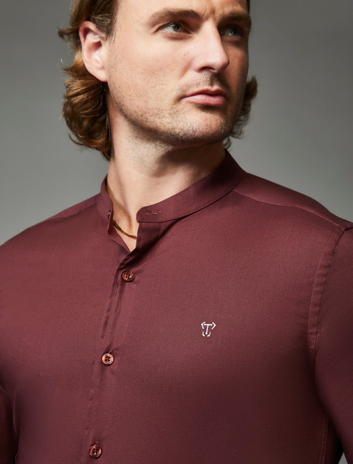 Modern muscle fit burgundy shirt featuring a classic grandad collar, courtesy of Tapered Menswear