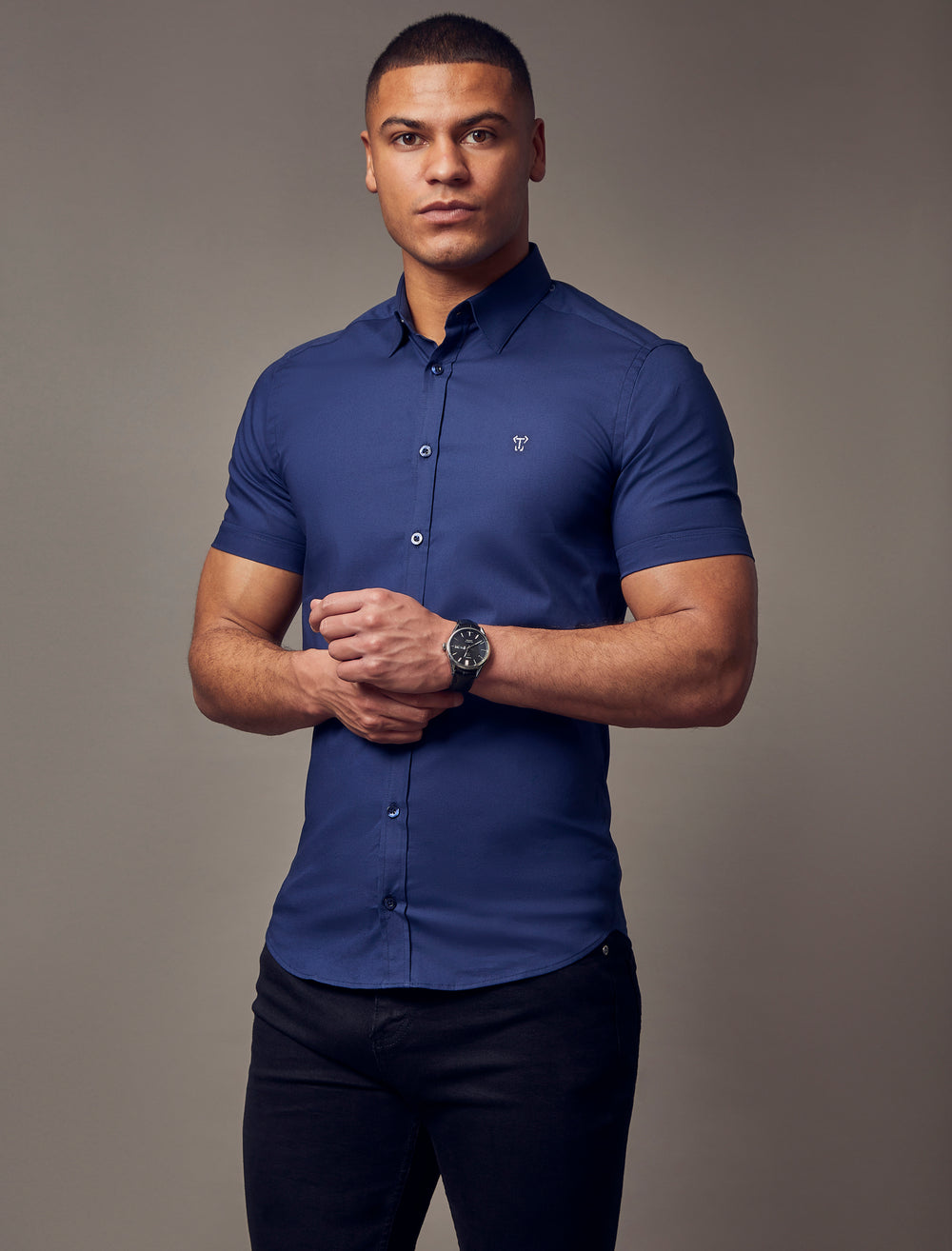 navy short sleeve muscle fit shirt, emphasizing the tapered fit features for a flattering and well-sculpted look by Tapered Menswear
