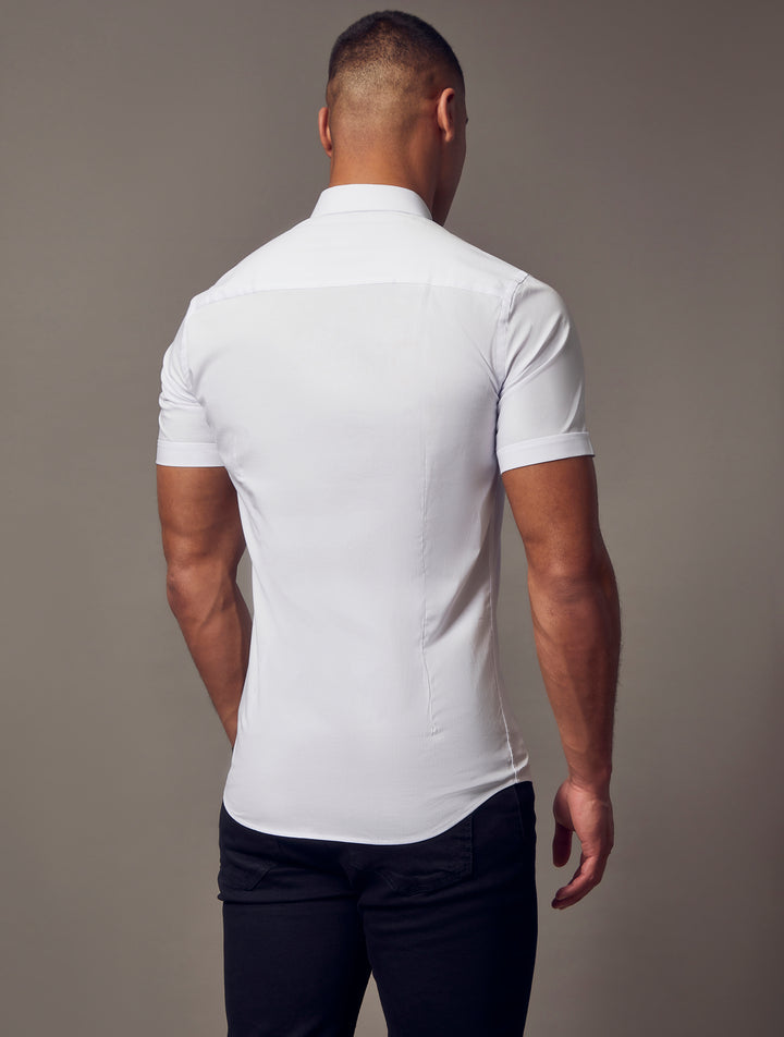 white short sleeve tapered fit shirt, showcasing the muscle fit design for an attractive and form-fitting appearance by Tapered Menswear