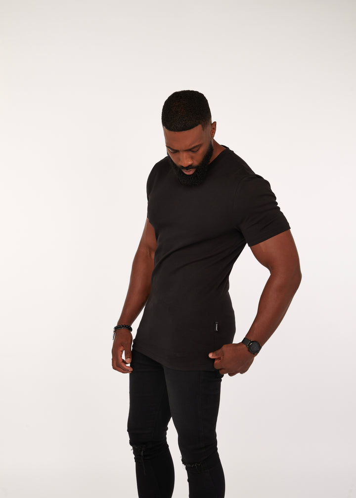 Mens Black Muscle Fit V-Neck. A Proportionally Fitted and Tapered Fit V Neck. The best v neck t-shirt for muscular guys.