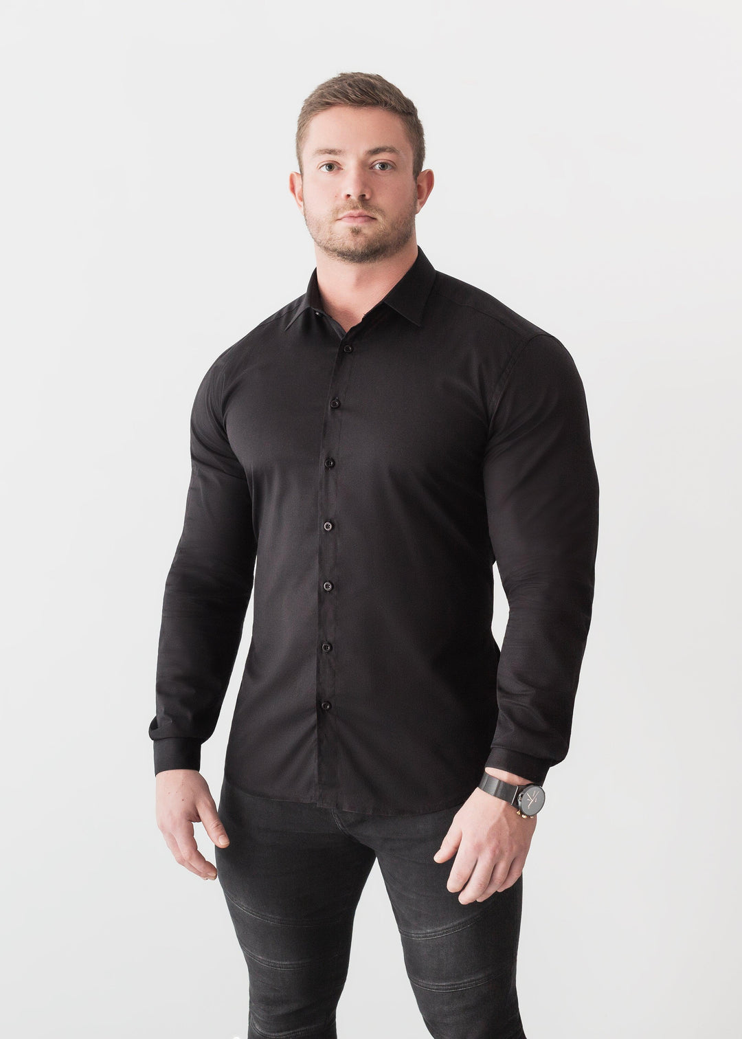 Black Tapered Fit Shirt For Men. A Proportionally Fitted and Comfortable Muscle Fit Shirt. Best Shirts For a Muscular Build