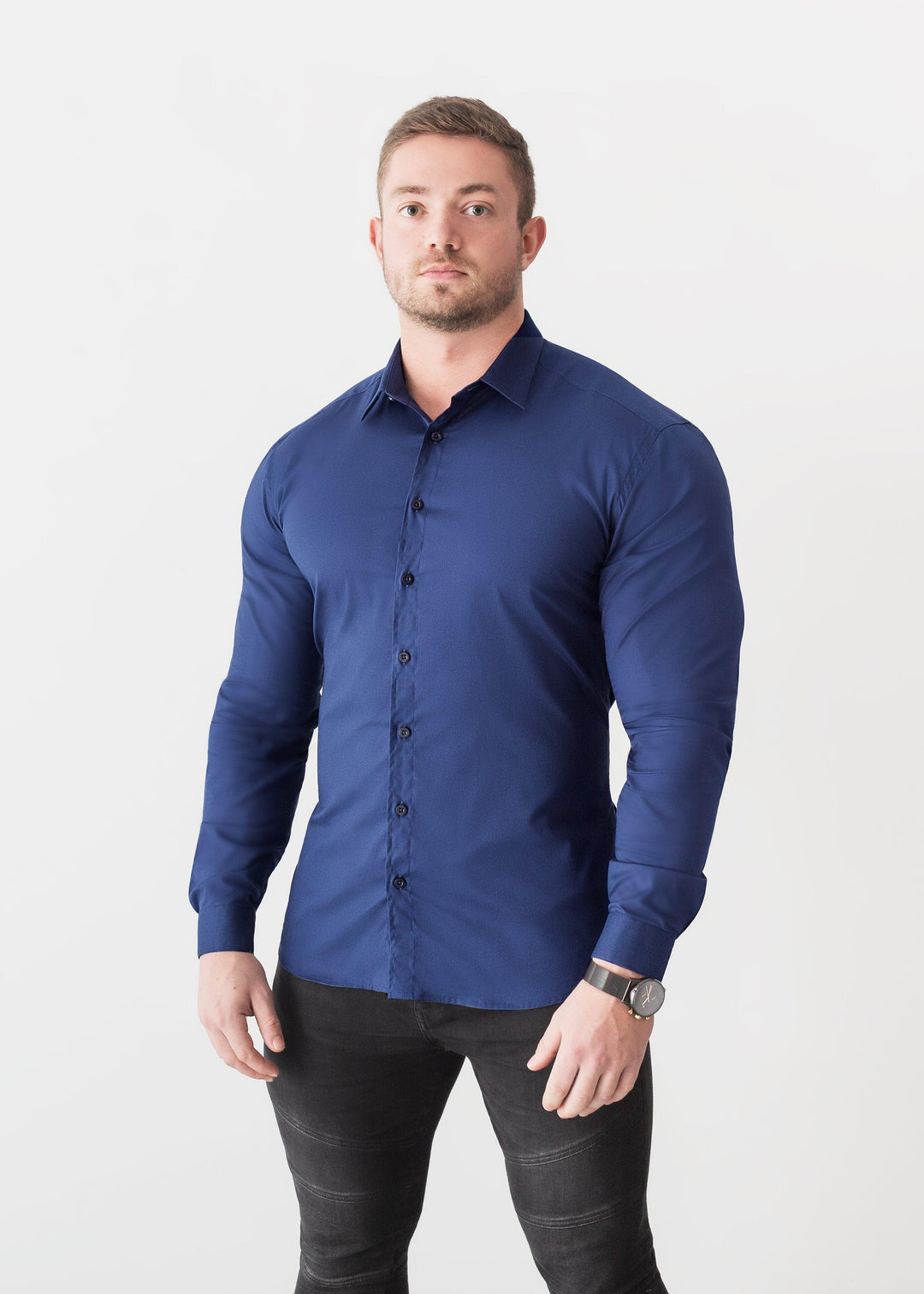 Navy Blue Tapered Fit Shirt. A Proportionally Fitted and Comfortable Muscle Fit Shirt. The Best Shirts For a Muscular Build.