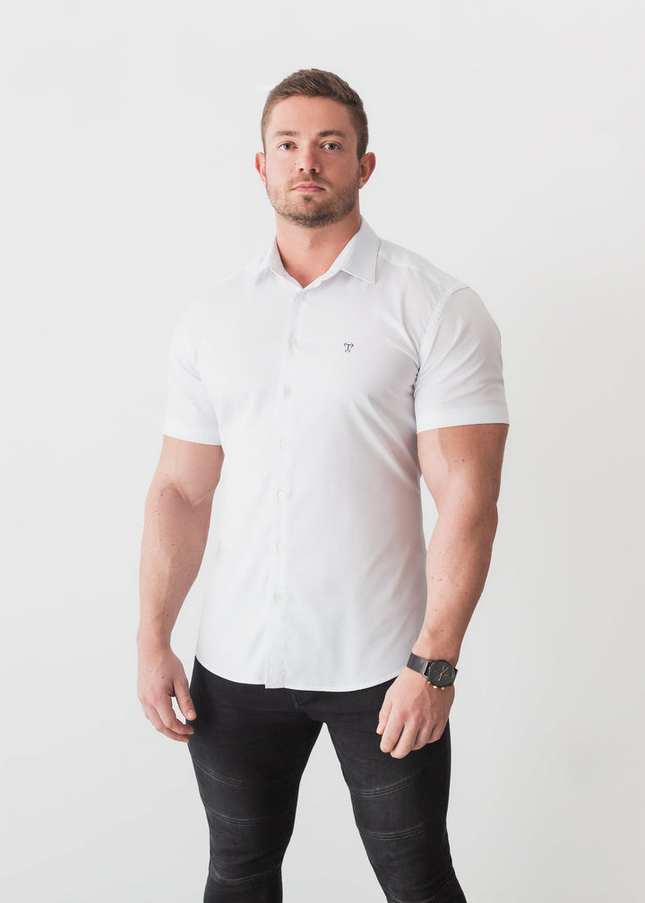 White Short Sleeve Tapered Fit Shirt For Men. A Proportionally Fitted and Comfortable Short Sleeve Muscle Fit Shirt. The Best Shirts For a Muscular Build.