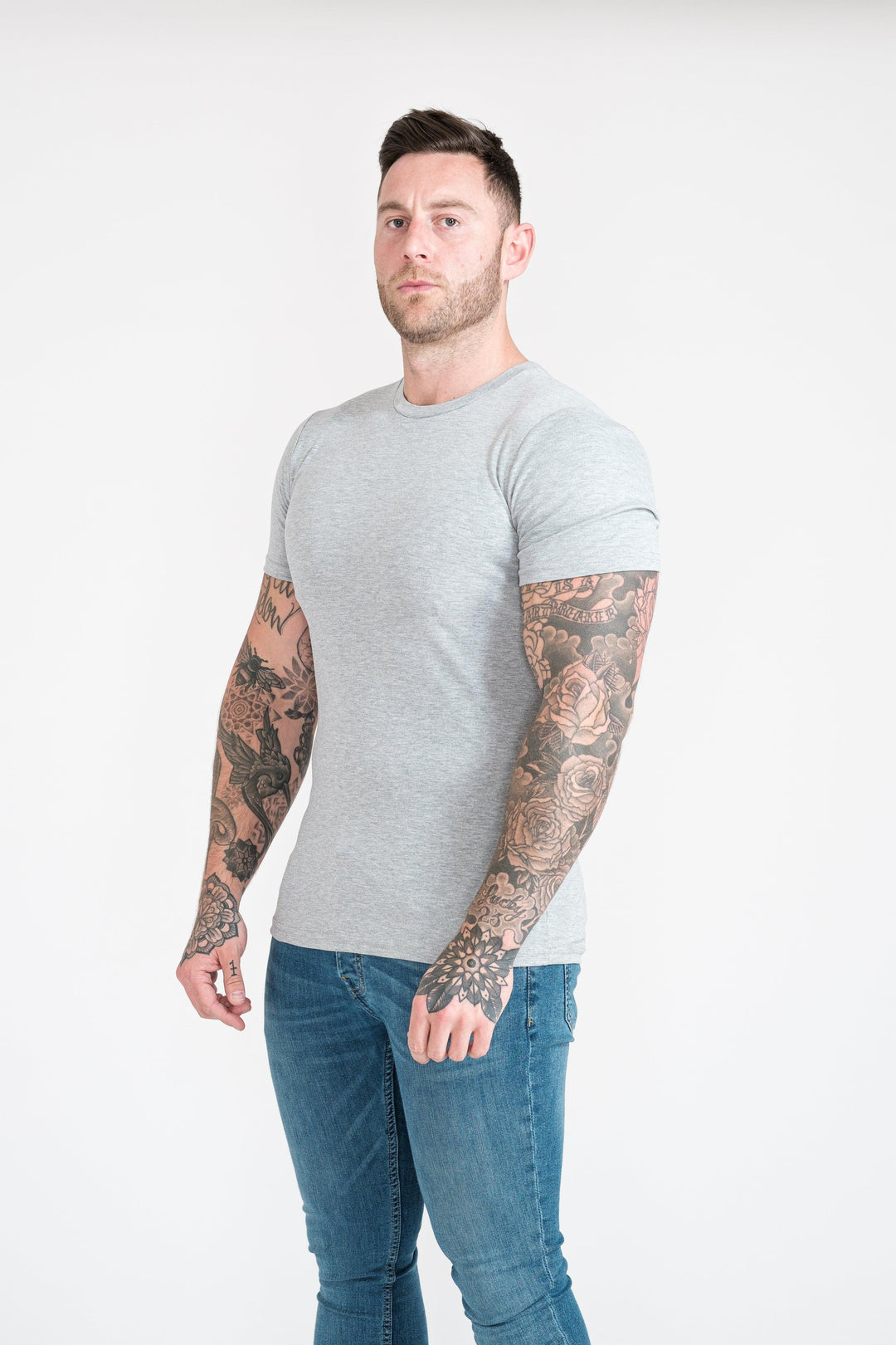Grey Tapered Fit T-Shirt For Men. A Proportionally Fitted and Muscle Fit T-Shirt. The best t shirt for muscular guys.