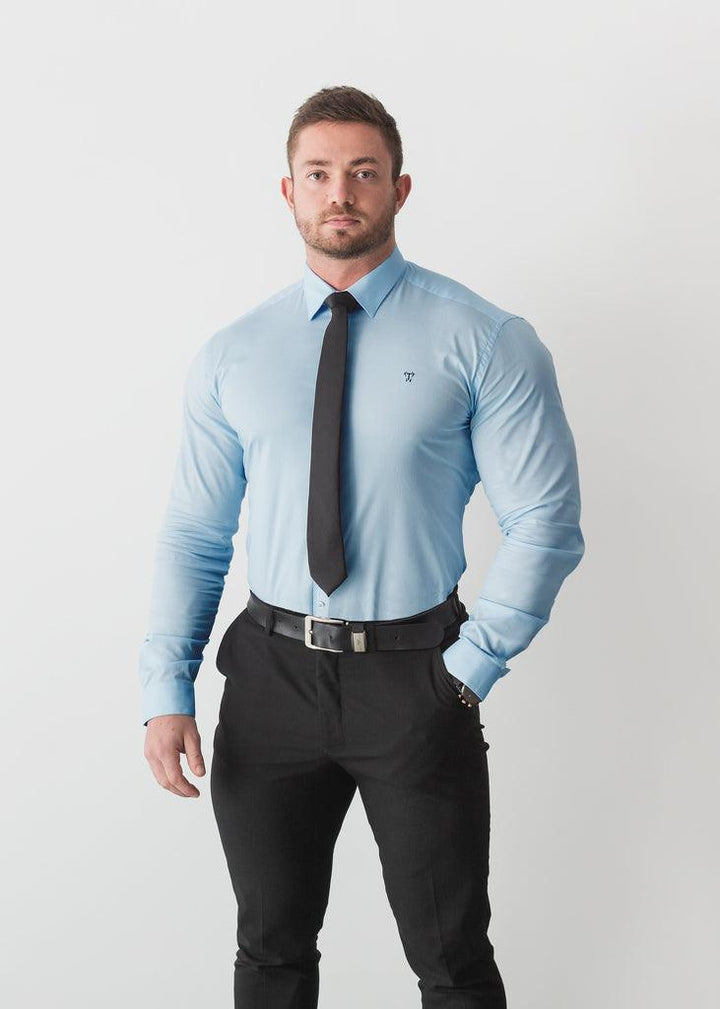 Light Blue Muscle Fit Shirt with Tie. A Proportionally Fitted and Comfortable Muscle Fit Shirt. Ideal for bodybuilders