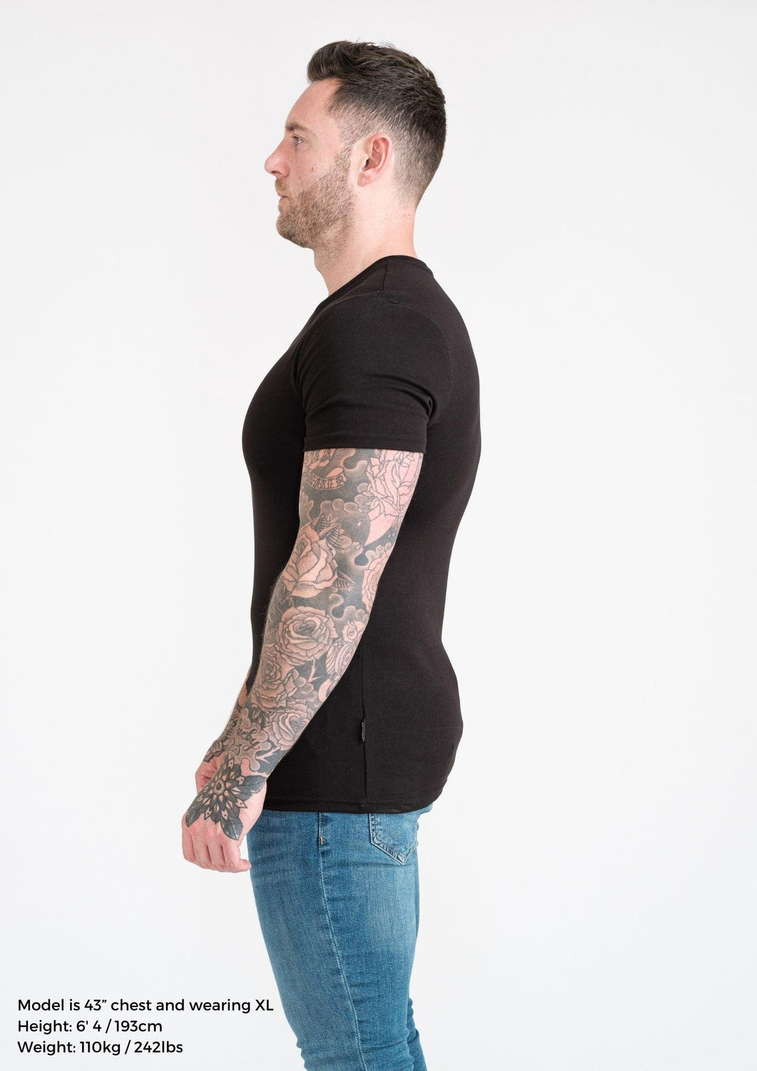 Mens Black Tapered Fit T-Shirt. A Proportionally Fitted and Muscle Fit T Shirt. Ideal for muscular guys.