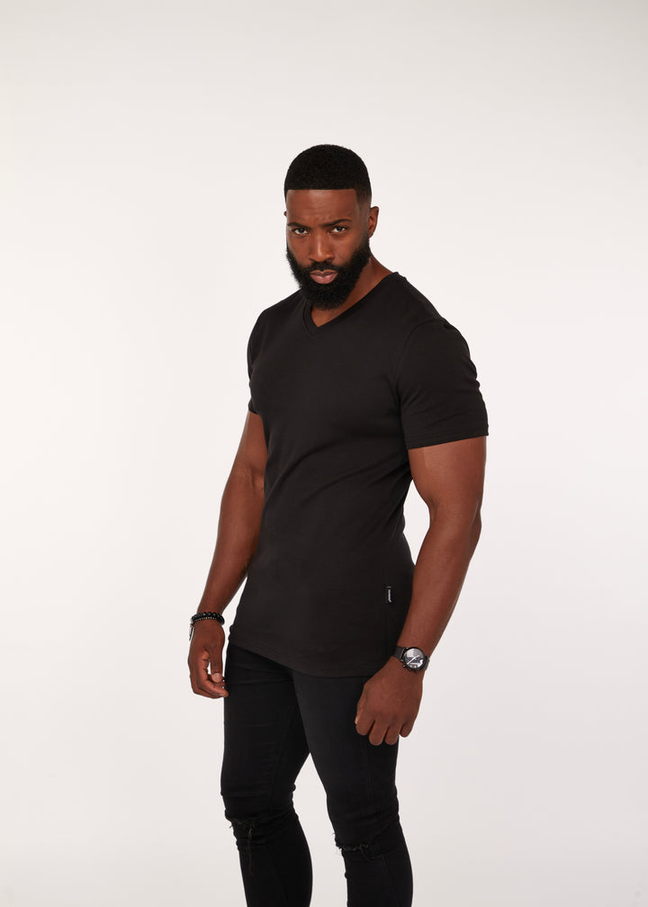 Muscle Fit V Neck Tee in Black . A Proportionally Fitted and Muscle Fit V Neck. The best v neck t-shirt for muscular guys.