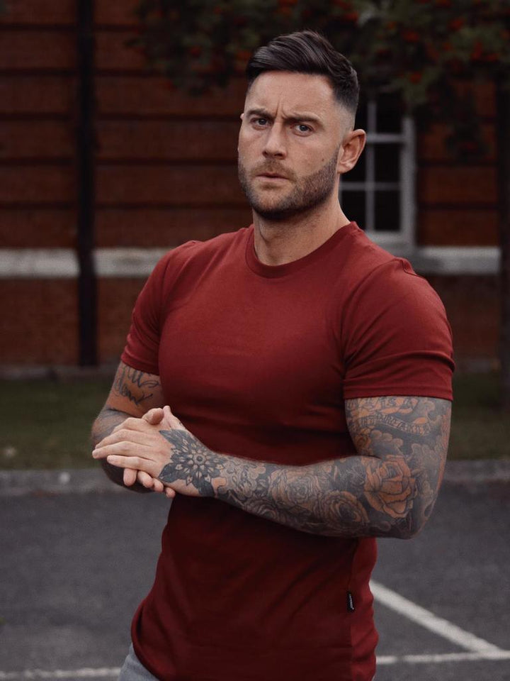 Red Muscle fit t-shirt by Tapered Menswear
