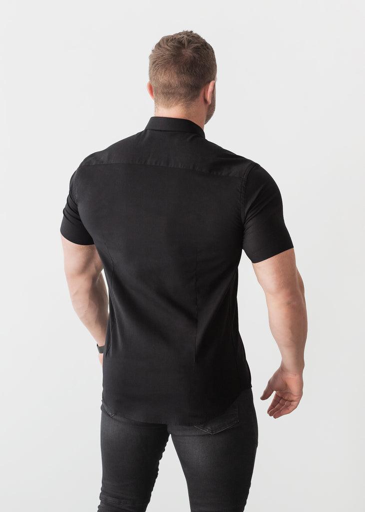 Black Short Sleeve Tapered Fit Shirt. A Proportionally Fitted and Comfortable Tapered Fit Shirt. The Best Shirts For a Muscular Build