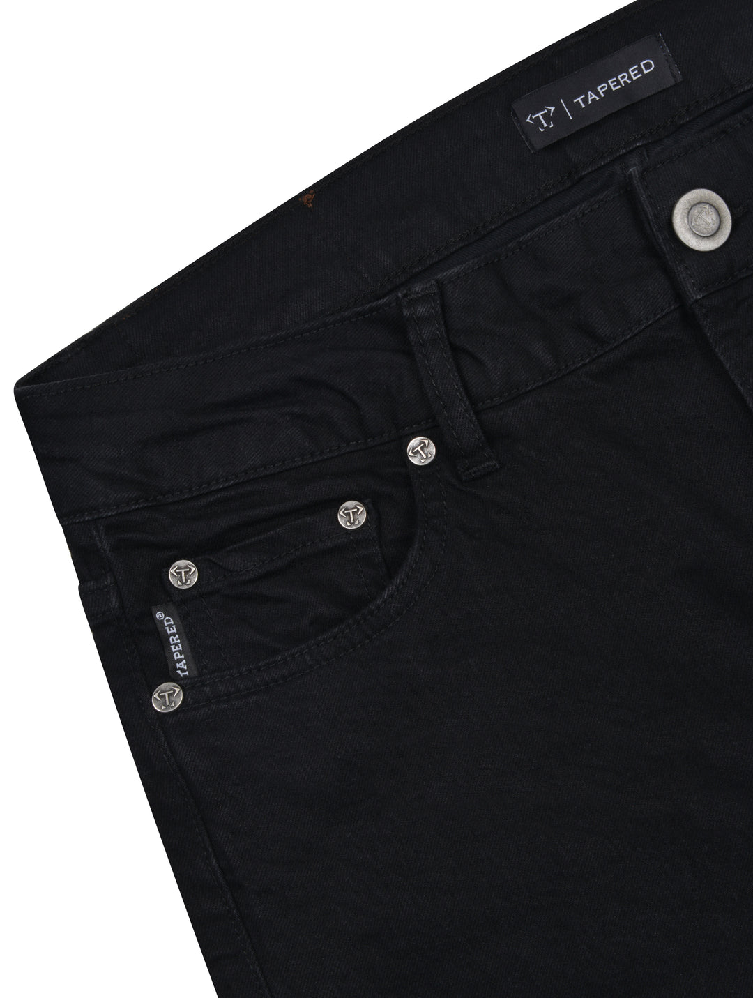 Black Jeans with a tapered shape