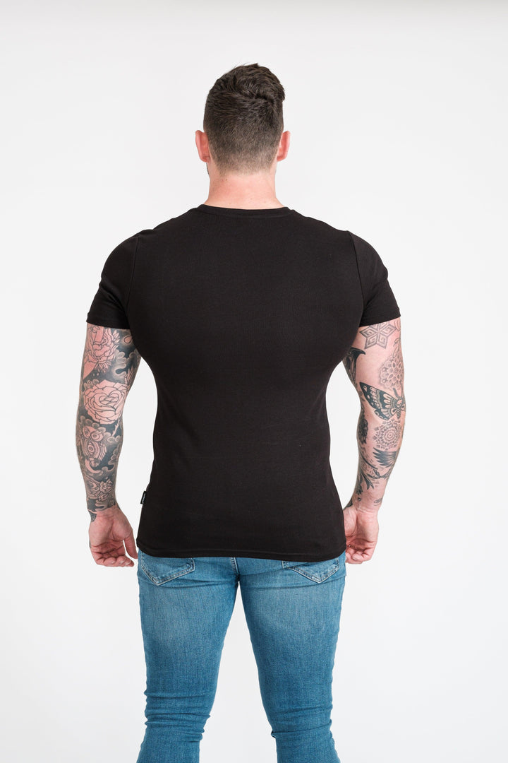 Mens Black Tapered Fit T-Shirt. A Proportionally Fitted and Muscle Fit TShirt. Ideal for muscular guys.