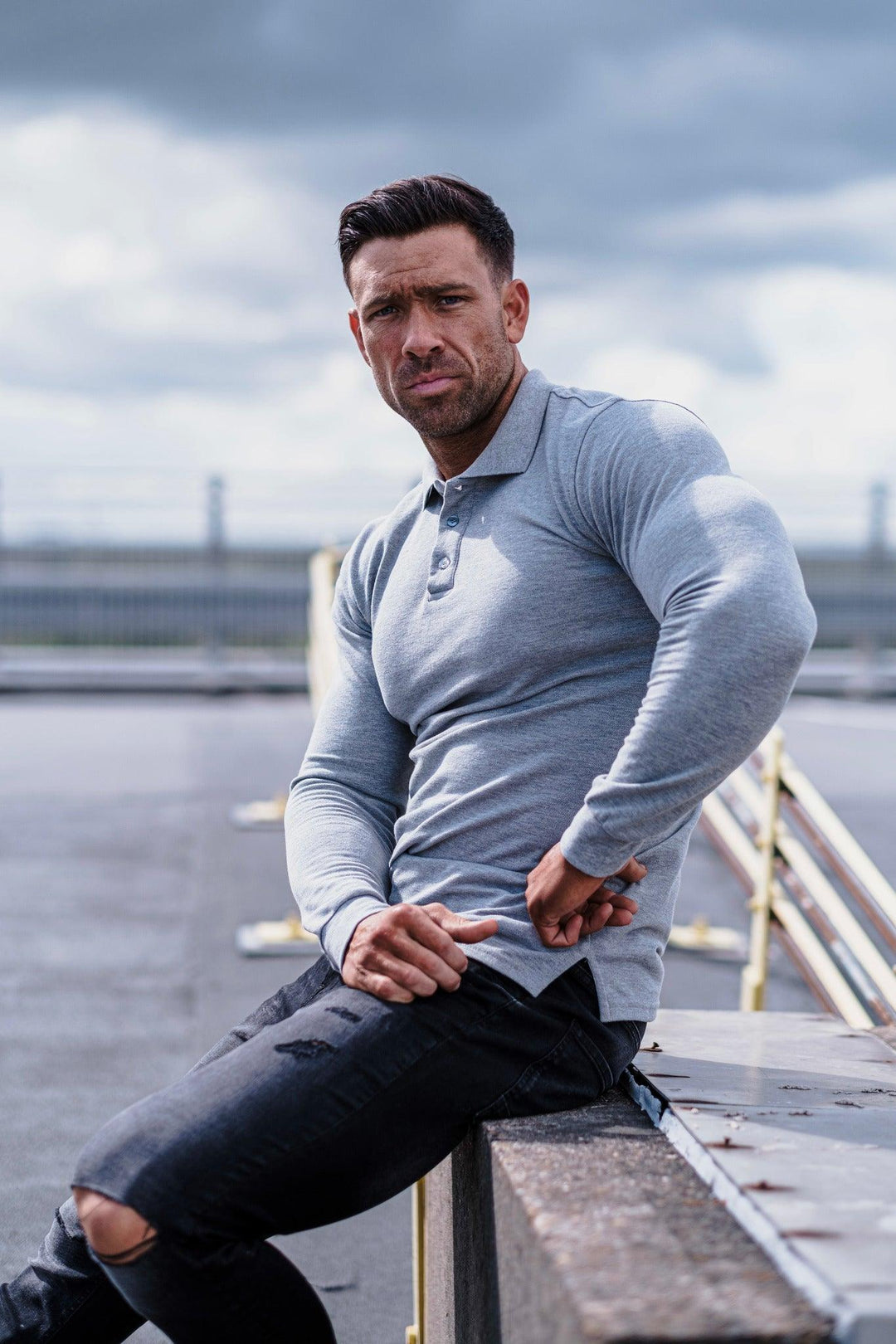 Grey Muscle Fit Polo. A Proportionally Fitted and Muscle Fit Polo Shirt. Ideal for muscular guys.