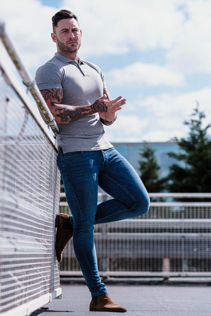 Muscle Fit Polo shirt grey. A Proportionally Fitted and Muscle Fit Polo Shirt. Ideal for muscular guys.